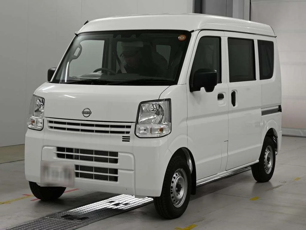 Nissan NV100 Clipper DR17V 2026